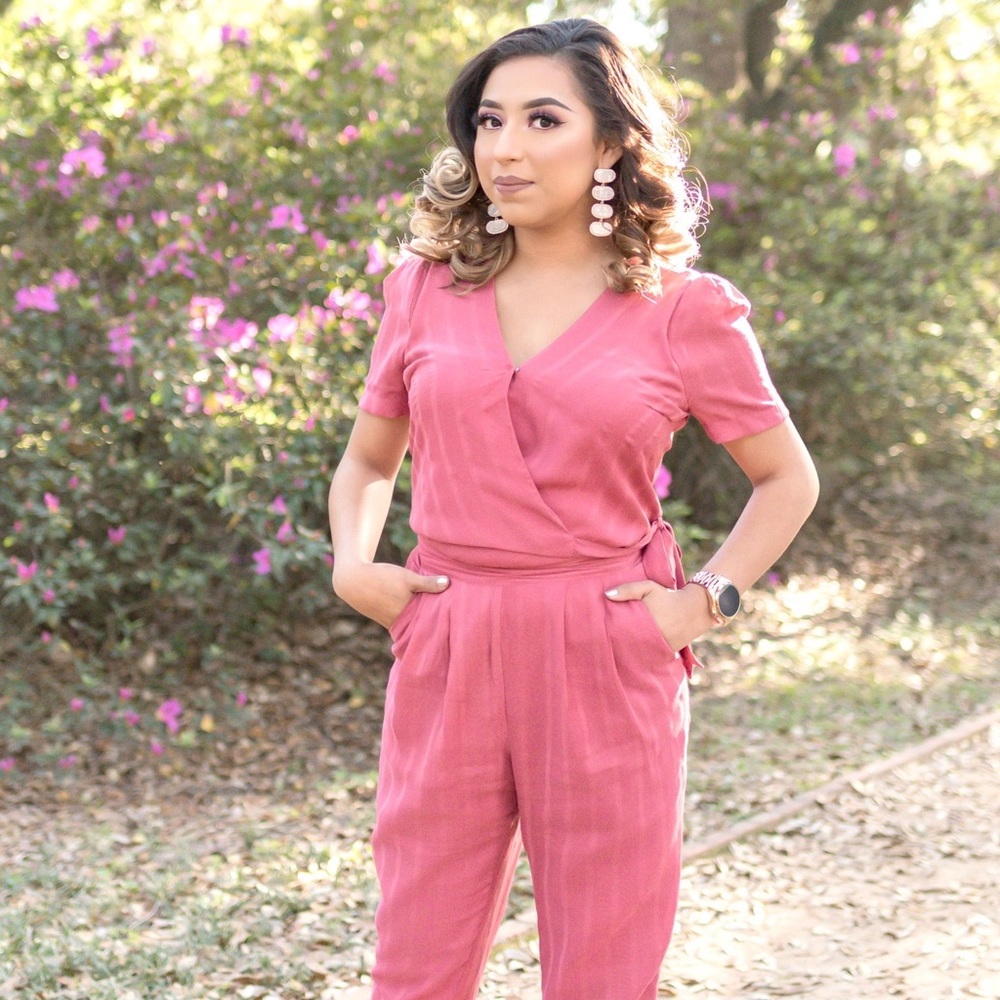 Meet your Posher, Leslie